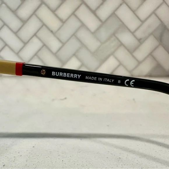 Burberry Black Sunglasses